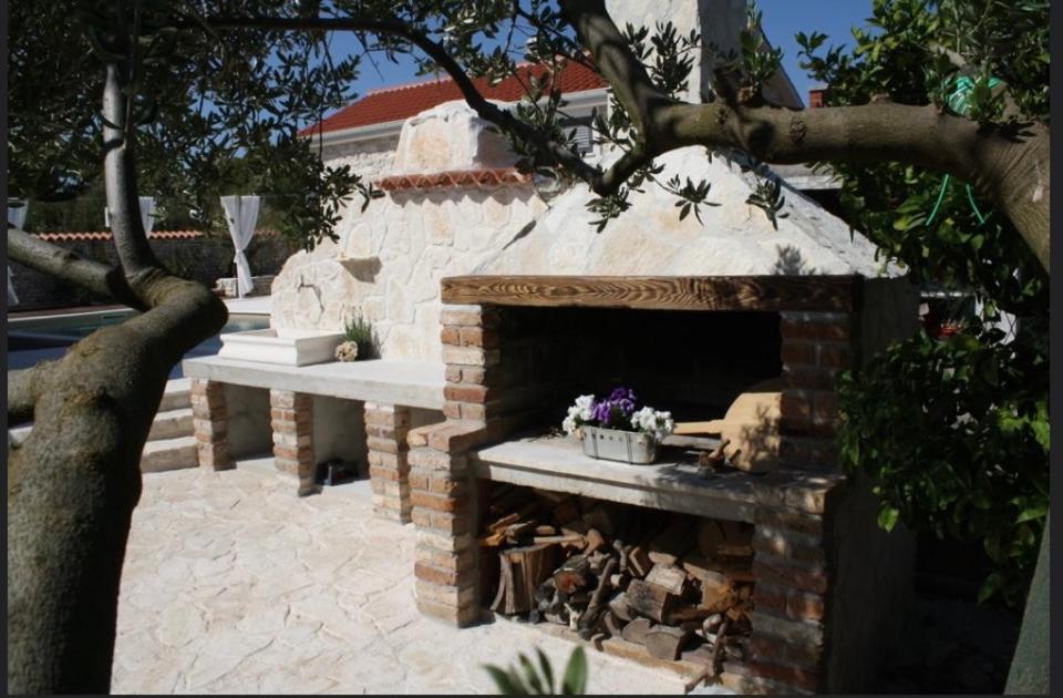 Ferienwohnungen VI La Mare With Heated Pool Ζαντάρ Εξωτερικό φωτογραφία
