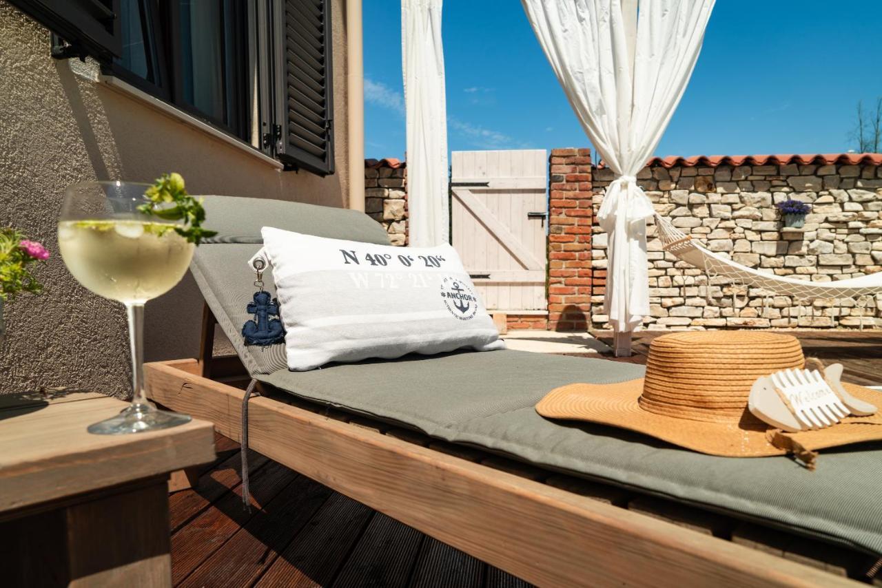 Ferienwohnungen VI La Mare With Heated Pool Ζαντάρ Εξωτερικό φωτογραφία