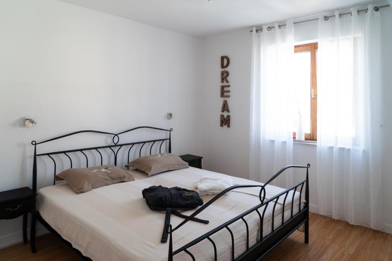 Ferienwohnungen VI La Mare With Heated Pool Ζαντάρ Εξωτερικό φωτογραφία